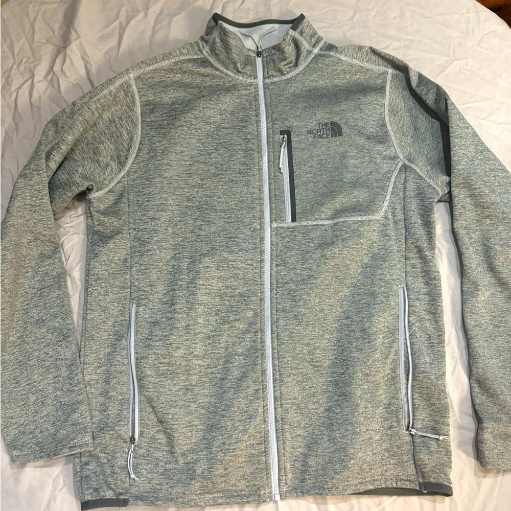 The North Face Medium Grey Lightweight Jacket in Large